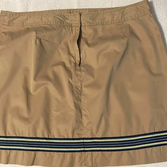 J Crew Woman’s size 14 Khaki skirt with Blue/Yellow Stripe Detail Ribbon - Picture 6 of 9